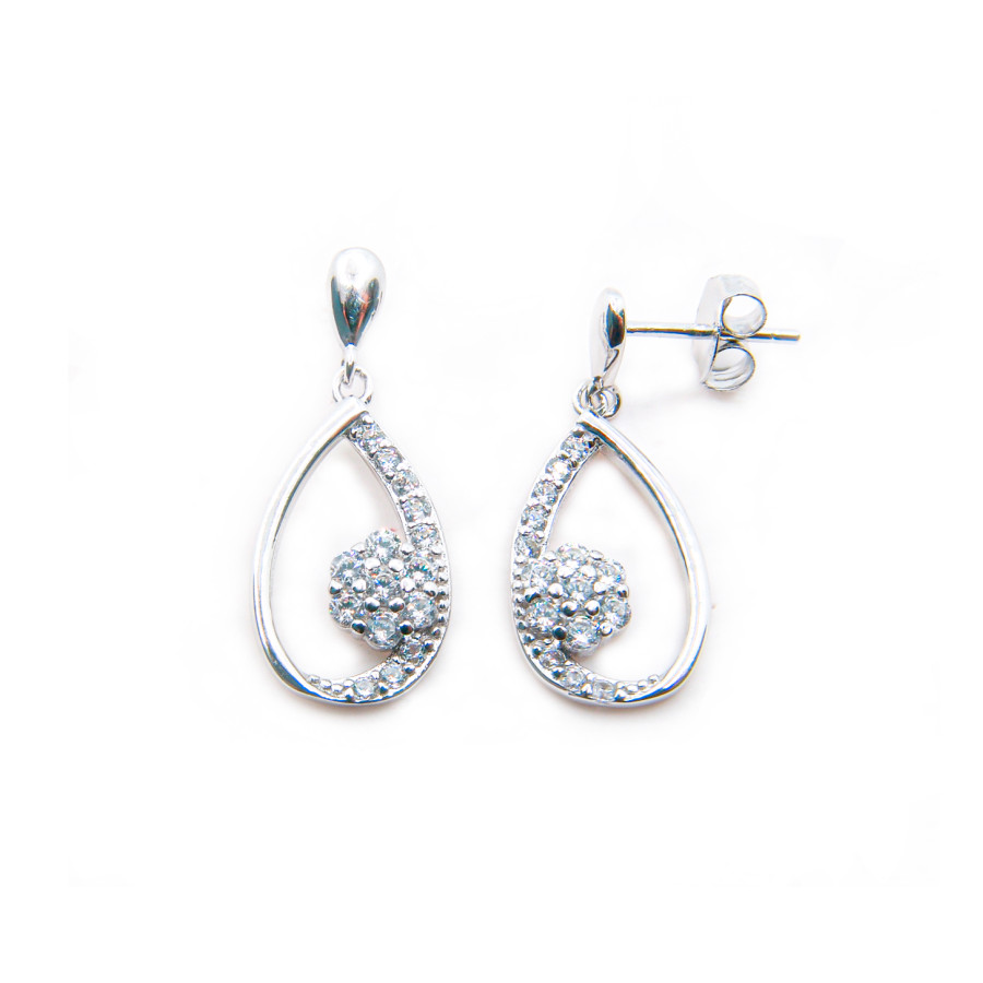 P. Pendientes largos con piedra Rodiados