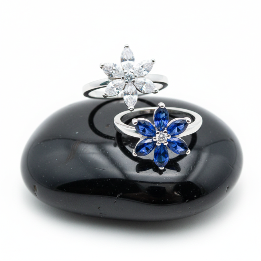 Sortija flor con piedra Rodiado