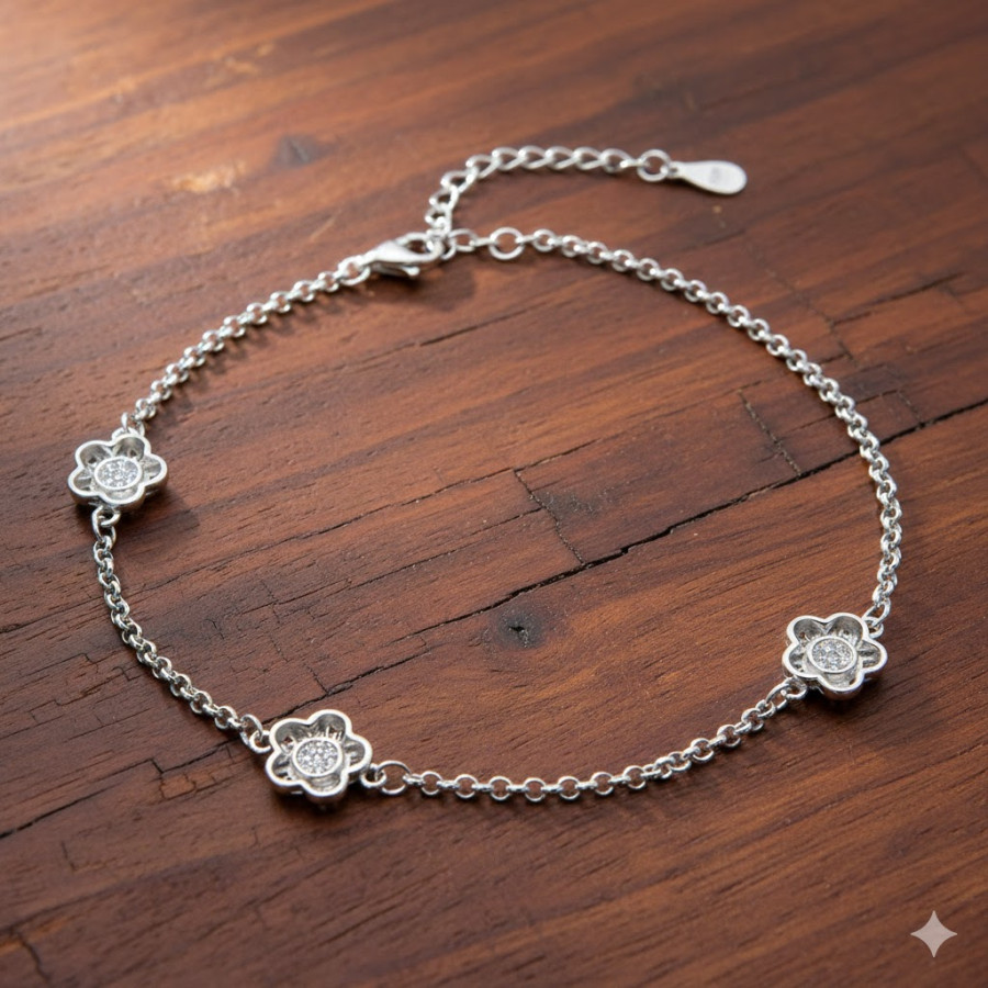 Pulsera Flores tres motivos con piedra Rodiada