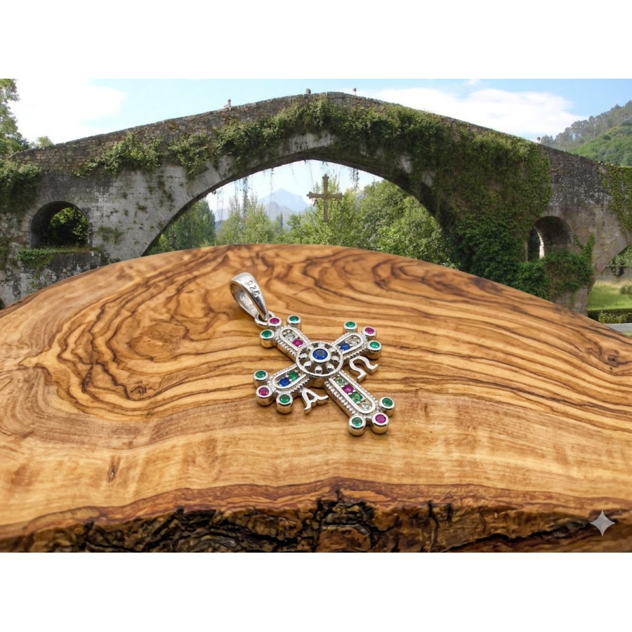 Colgante cruz de Asturias con piedras y Rodiada