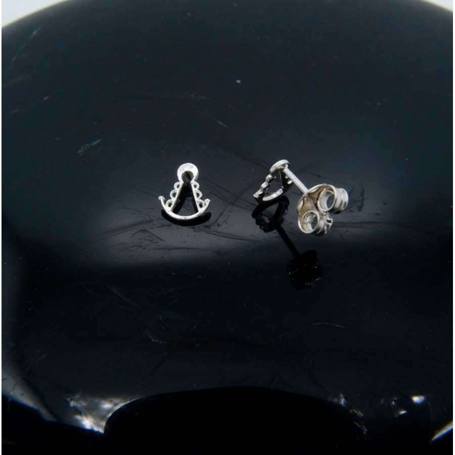 P. Pendientes Virgen del Rocío Calada